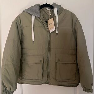 Mango Olive Green Teen Girl Kids lightweight Puffer Jacket w/hood  Size S
